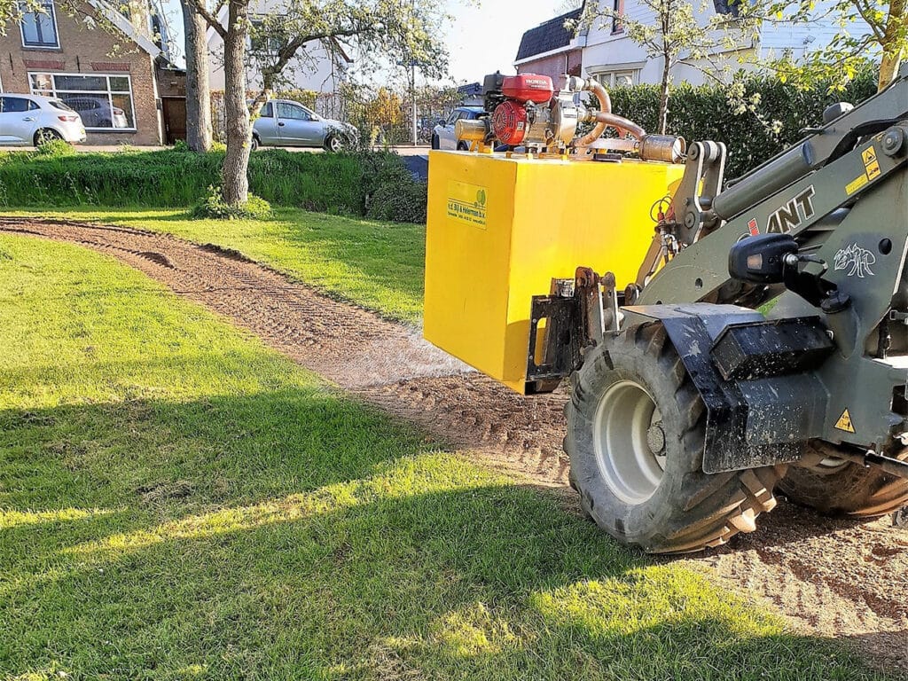 Water moet de bodem in, zeker niet in het riool